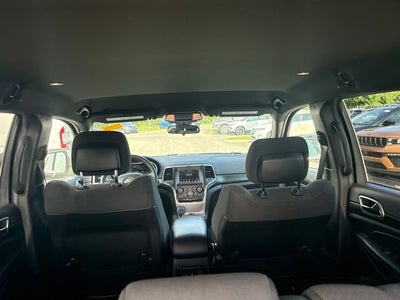 2019 Jeep Grand Cherokee Laredo E
