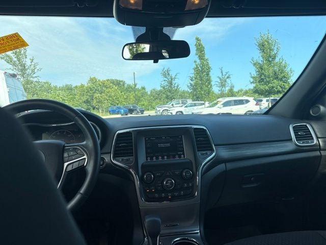 2019 Jeep Grand Cherokee Laredo E