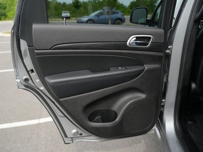 2019 Jeep Grand Cherokee Altitude 4x2