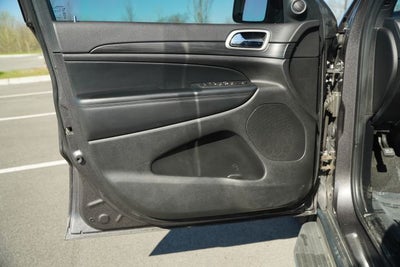 2021 Jeep Grand Cherokee Laredo E 4x2