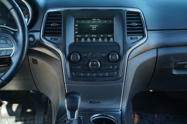 2021 Jeep Grand Cherokee Laredo E 4x2