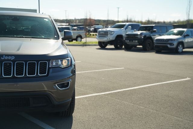 2021 Jeep Grand Cherokee Laredo E 4x2