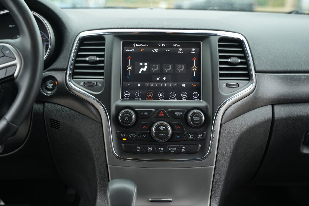 2018 Jeep Grand Cherokee Altitude