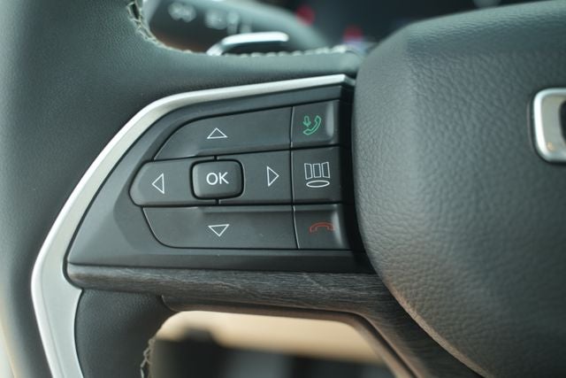 2023 Jeep Grand Cherokee Limited 4x2