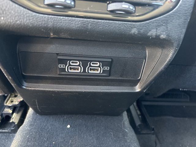 2023 Jeep Grand Cherokee Laredo 4x4