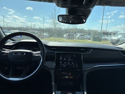 2023 Jeep Grand Cherokee Laredo