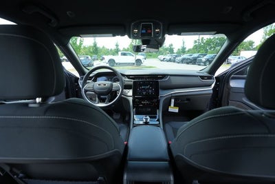 2026 Jeep Grand Cherokee GRAND CHEROKEE LAREDO 4X4