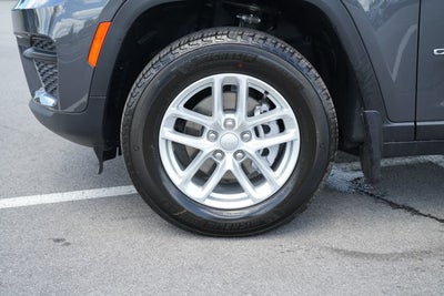 2026 Jeep Grand Cherokee GRAND CHEROKEE LAREDO 4X4