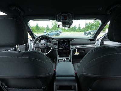 2026 Jeep Grand Cherokee GRAND CHEROKEE LAREDO 4X4