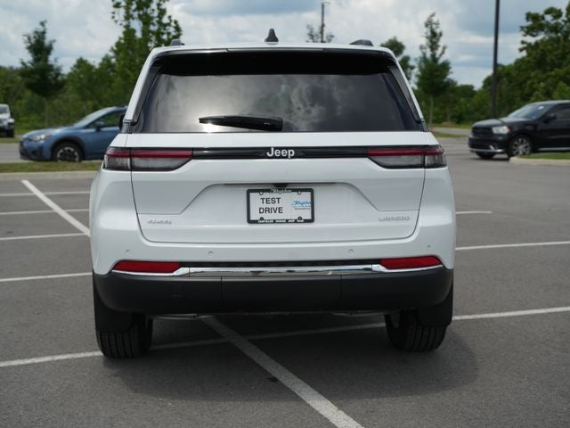 2026 Jeep Grand Cherokee GRAND CHEROKEE LAREDO 4X4