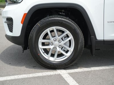 2026 Jeep Grand Cherokee GRAND CHEROKEE LAREDO 4X4
