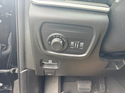 2022 Jeep Grand Cherokee Altitude