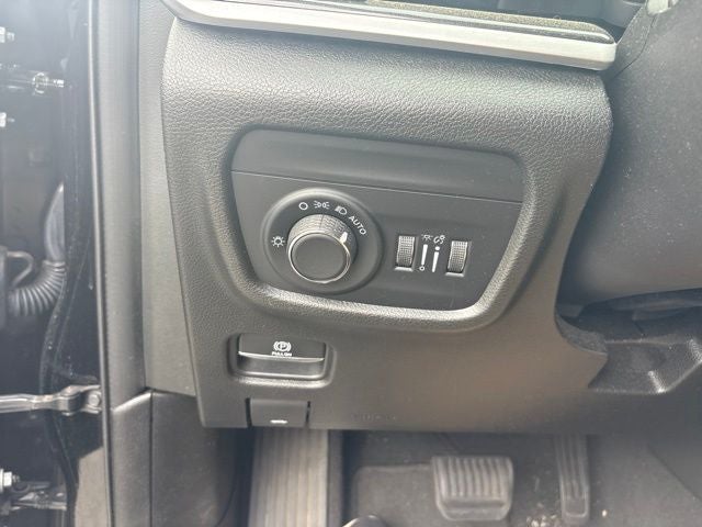 2022 Jeep Grand Cherokee Altitude
