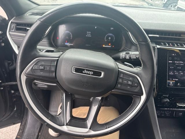 2022 Jeep Grand Cherokee Altitude
