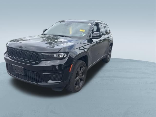 2022 Jeep Grand Cherokee Altitude