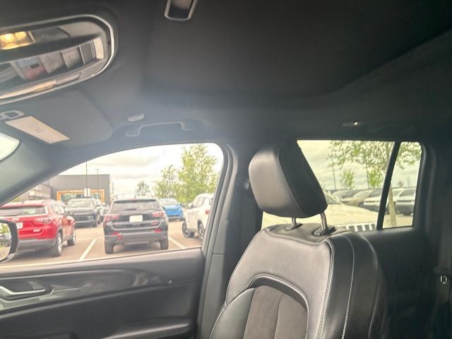 2022 Jeep Grand Cherokee Altitude