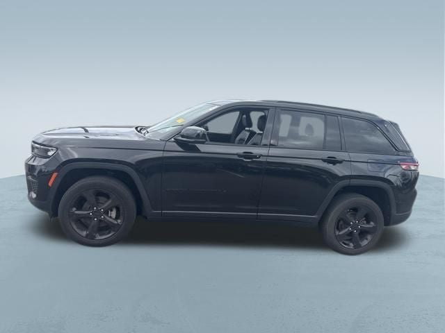 2022 Jeep Grand Cherokee Altitude