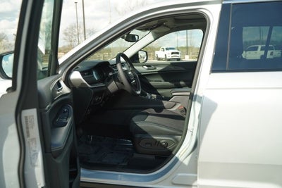 2024 Jeep Grand Cherokee Laredo X 4x4