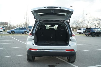 2024 Jeep Grand Cherokee Laredo X 4x4