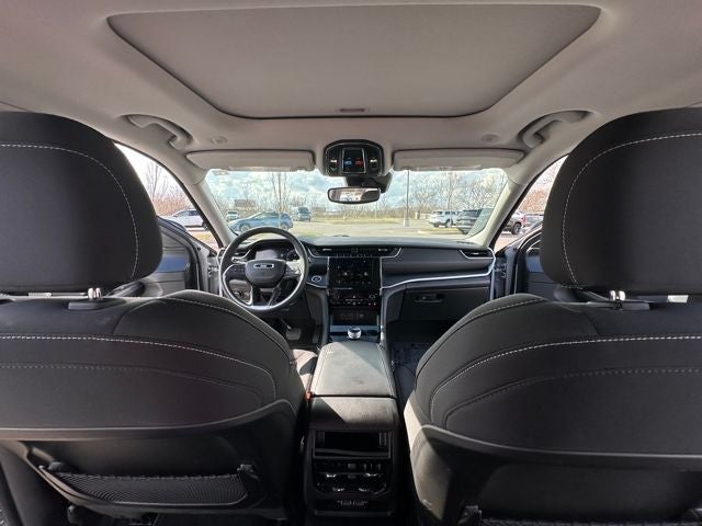 2024 Jeep Grand Cherokee Laredo X 4x4