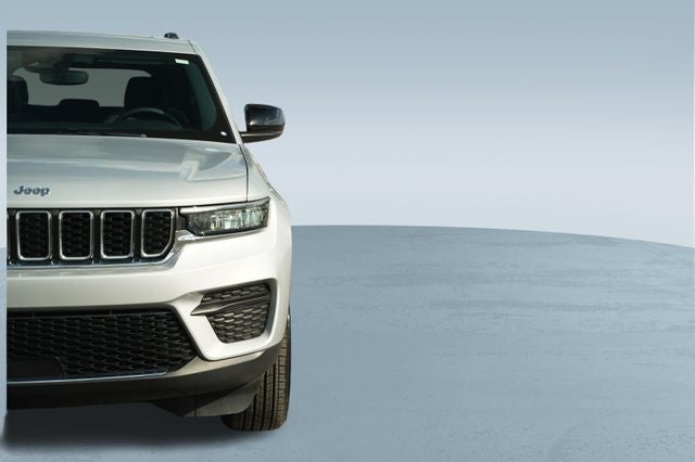 2024 Jeep Grand Cherokee Laredo X 4x4