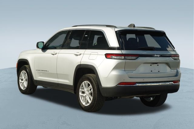 2024 Jeep Grand Cherokee Laredo X 4x4