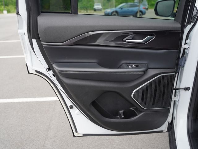 2022 Jeep Grand Cherokee Altitude 4x4