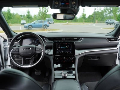 2022 Jeep Grand Cherokee Altitude 4x4