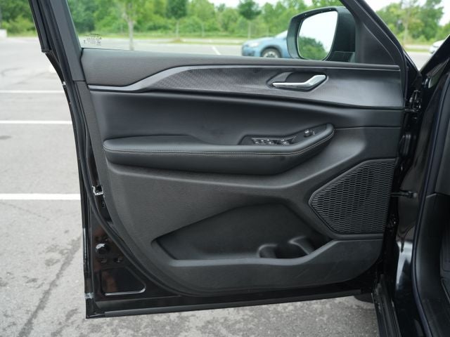 2026 Jeep Grand Cherokee GRAND CHEROKEE LAREDO 4X4