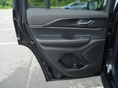 2026 Jeep Grand Cherokee GRAND CHEROKEE LAREDO 4X4