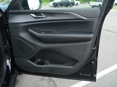 2026 Jeep Grand Cherokee GRAND CHEROKEE LAREDO 4X4