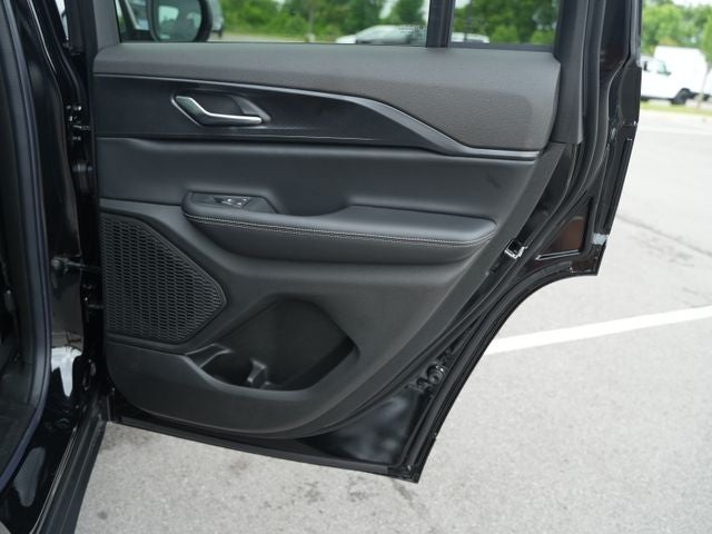 2026 Jeep Grand Cherokee GRAND CHEROKEE LAREDO 4X4