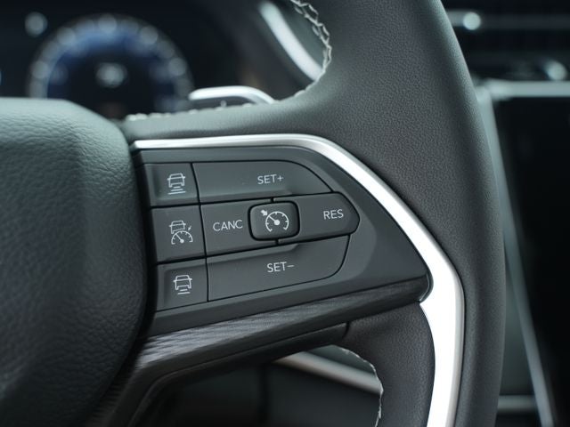 2026 Jeep Grand Cherokee GRAND CHEROKEE LAREDO 4X4