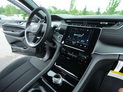 2026 Jeep Grand Cherokee GRAND CHEROKEE LAREDO 4X4