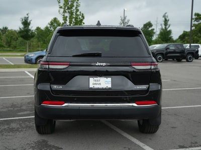 2026 Jeep Grand Cherokee GRAND CHEROKEE LAREDO 4X4