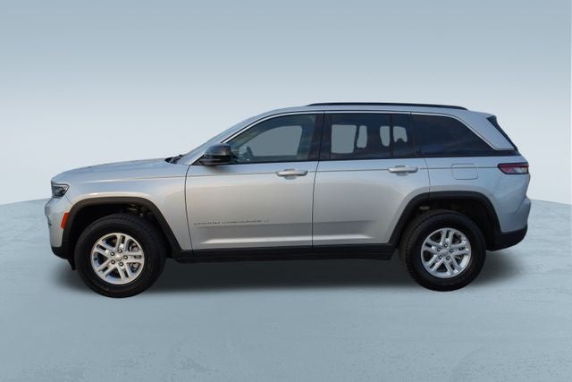 2025 Jeep Grand Cherokee Laredo 4x4