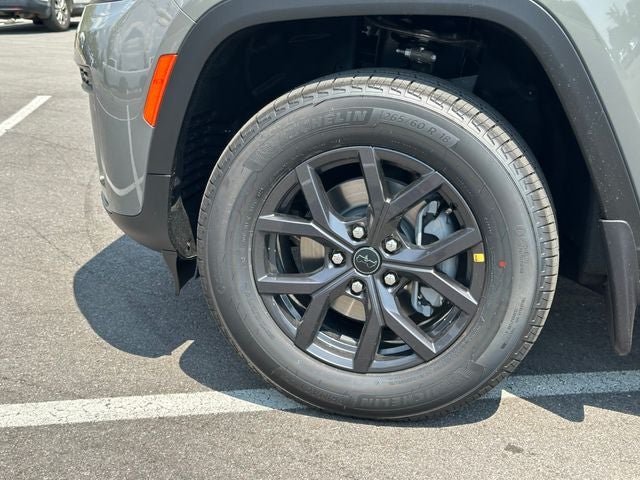 2027 Jeep Grand Cherokee Altitude