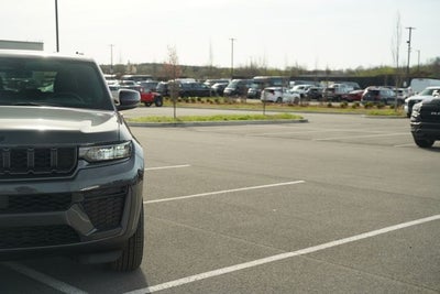 2026 Jeep Grand Cherokee GRAND CHEROKEE LAREDO ALTITUDE 4X4