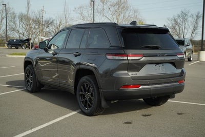 2026 Jeep Grand Cherokee GRAND CHEROKEE LAREDO ALTITUDE 4X4