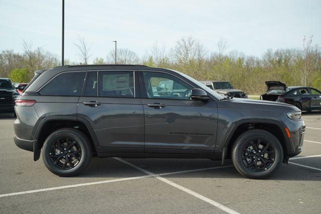 2026 Jeep Grand Cherokee GRAND CHEROKEE LAREDO ALTITUDE 4X4
