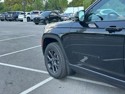 2027 Jeep Grand Cherokee Altitude