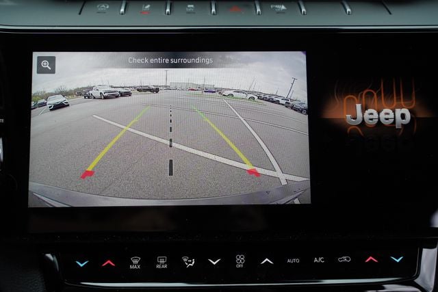 2026 Jeep Grand Cherokee GRAND CHEROKEE LAREDO ALTITUDE 4X4