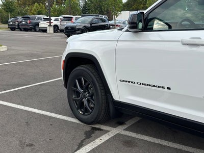 2027 Jeep Grand Cherokee Altitude