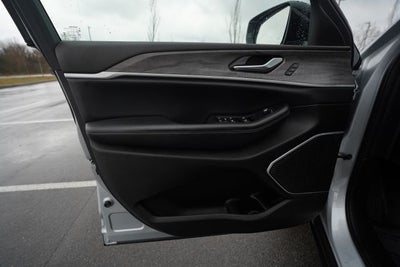 2022 Jeep Grand Cherokee Limited 4x4