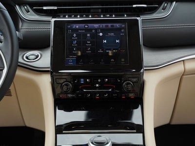 2022 Jeep Grand Cherokee Limited 4x4