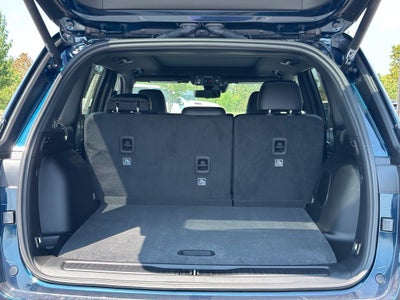 2027 Jeep Grand Cherokee Limited Reserve