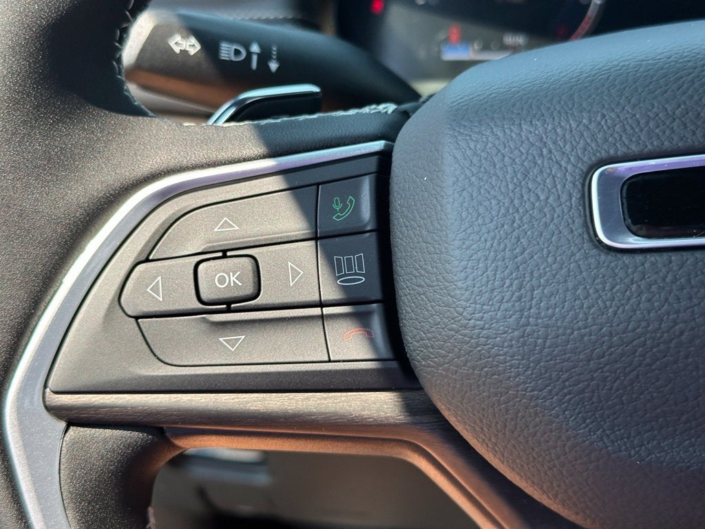 2027 Jeep Grand Cherokee Limited Reserve