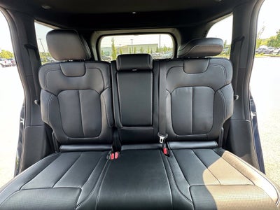 2027 Jeep Grand Cherokee Limited Reserve