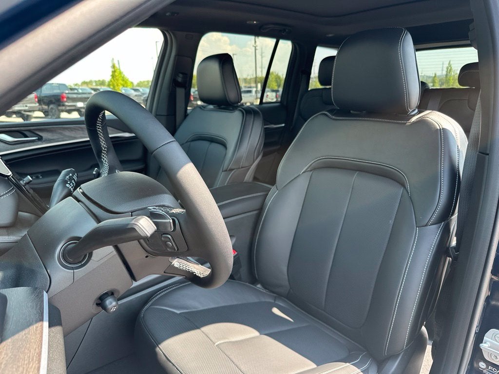 2027 Jeep Grand Cherokee Limited Reserve