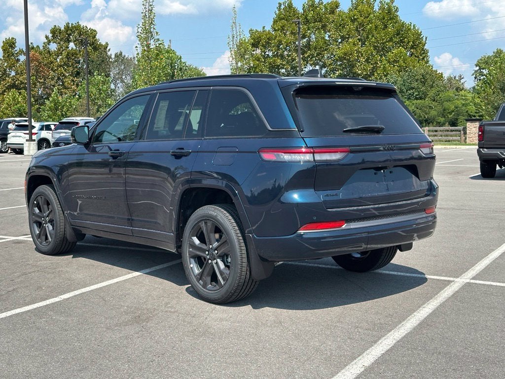 2027 Jeep Grand Cherokee Limited Reserve